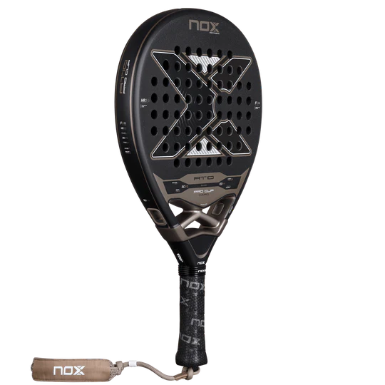 PALA NOX AT10 PRO CUP HARD 2026